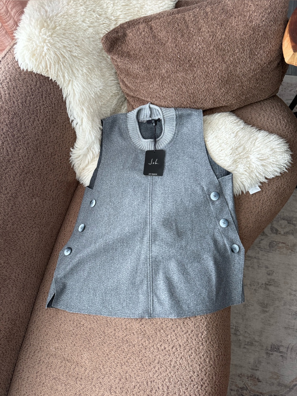 Joh Apparel Felecia Pullover Vest in Grey🌿